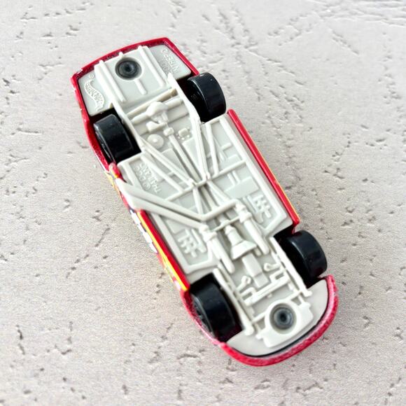 Bugles Hot Wheels Car 2001 Number 44 - Intrepid Diecast Car - Picture 3 of 4